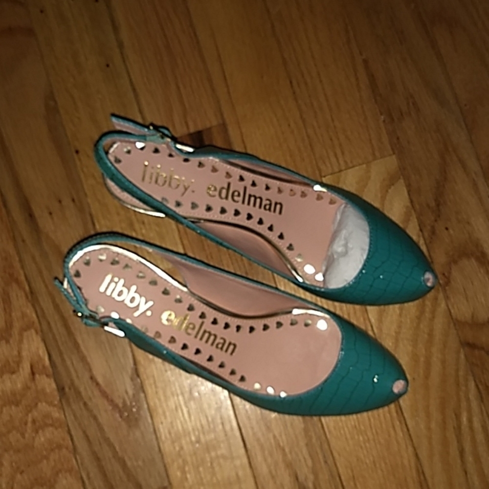 Peep toe sling back Libby Edelman